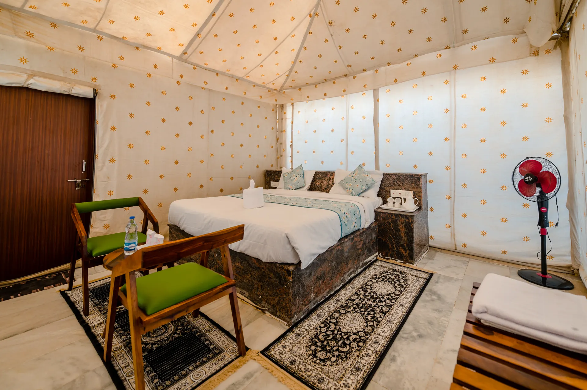 Luxury Swiss Tent photo 3